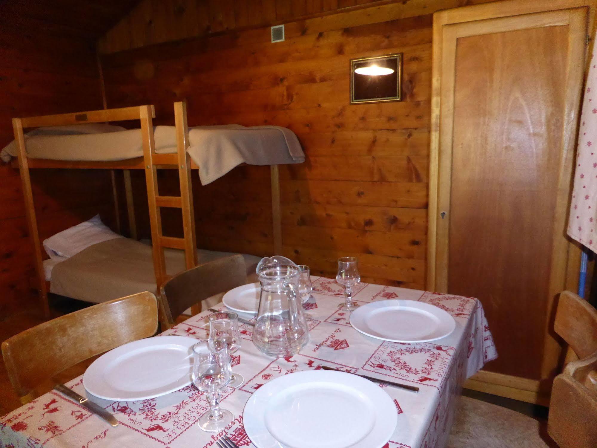 Camping L'Ecureuil - Mont-Blanc Village Domancy Екстер'єр фото