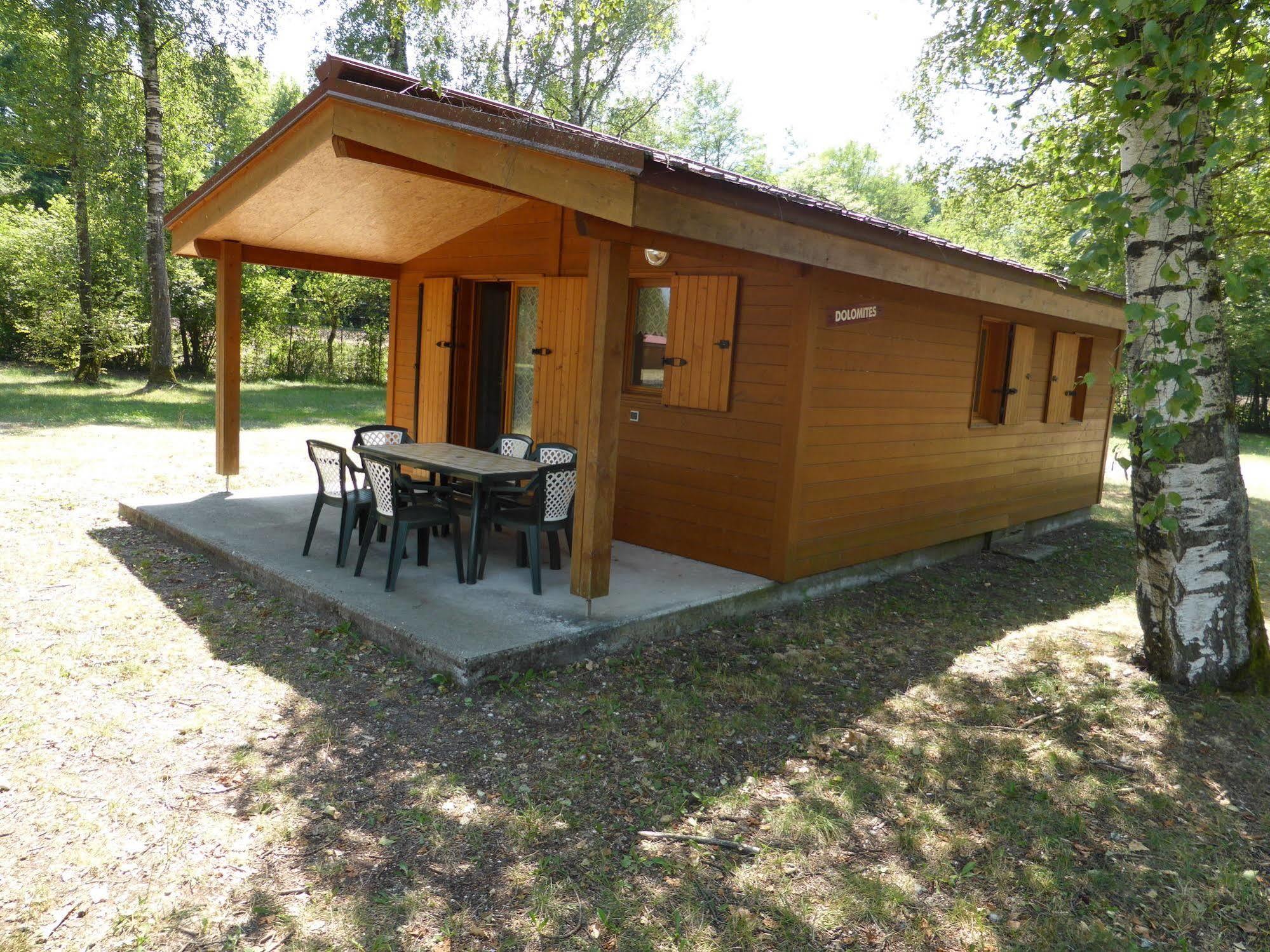 Camping L'Ecureuil - Mont-Blanc Village Domancy Екстер'єр фото