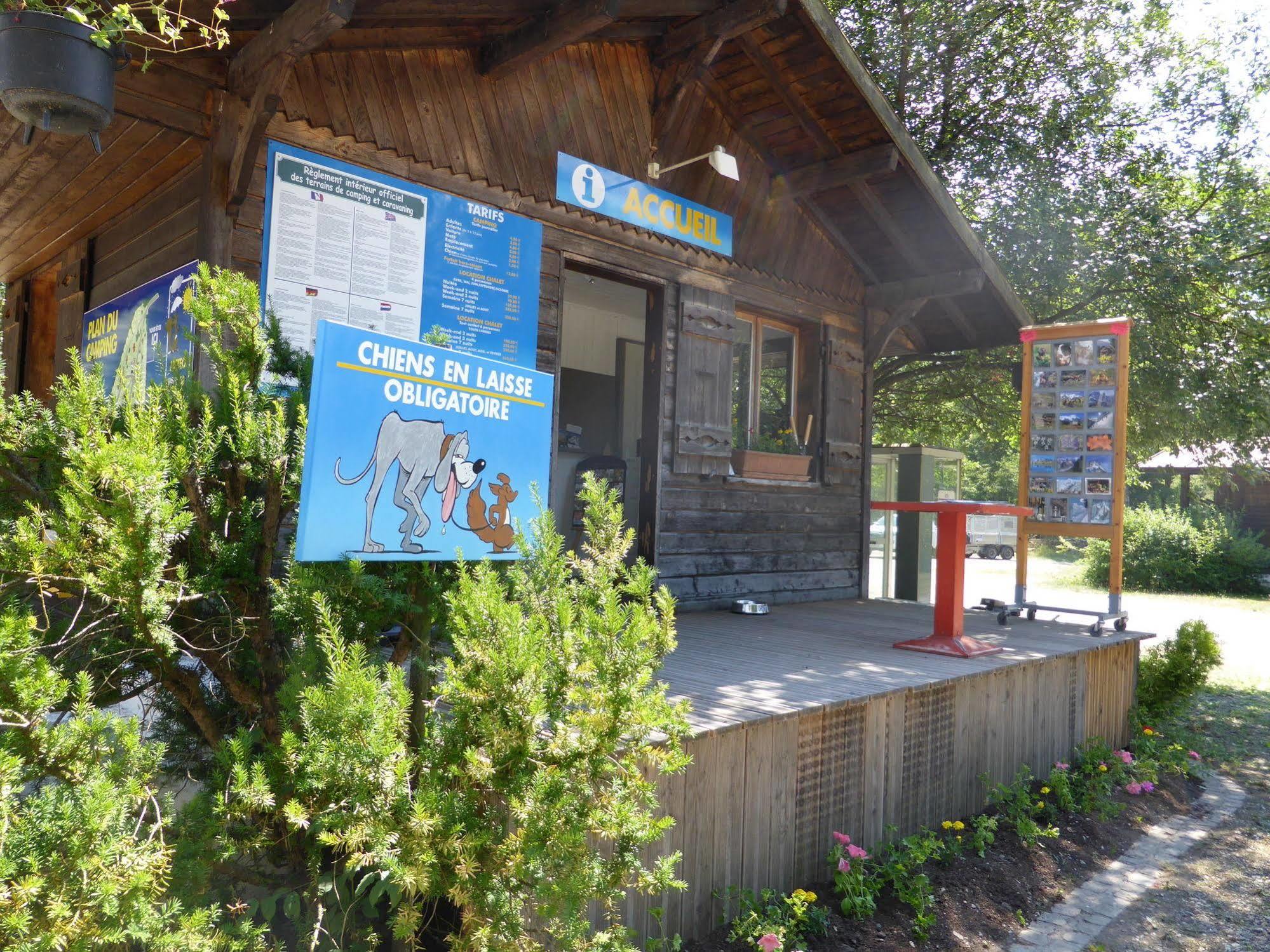 Camping L'Ecureuil - Mont-Blanc Village Domancy Екстер'єр фото