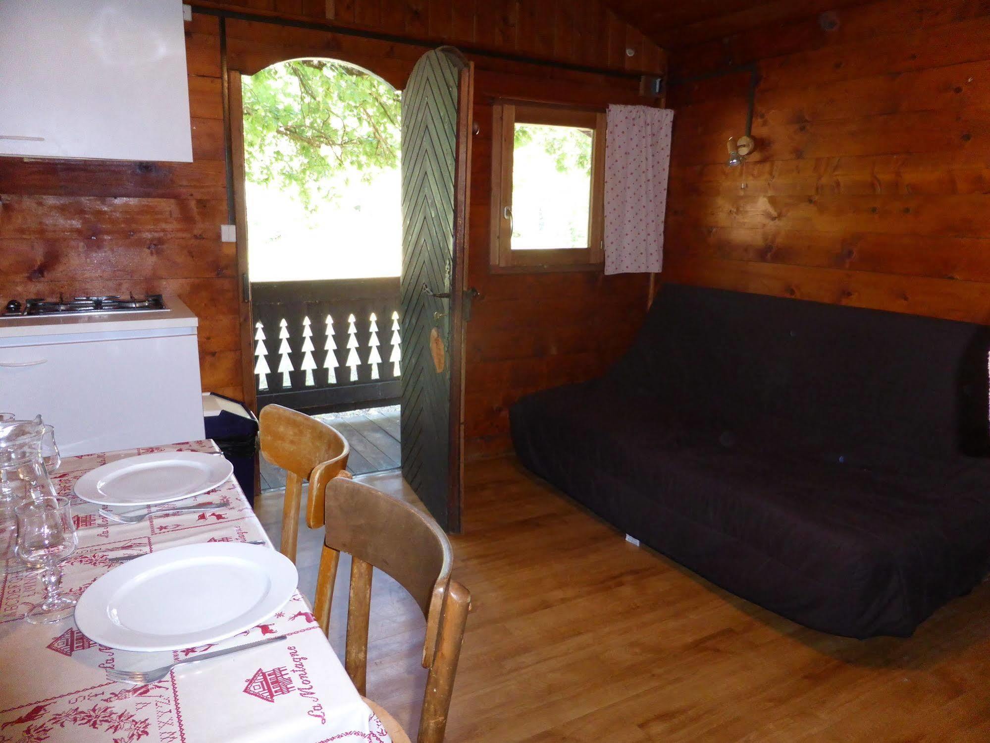 Camping L'Ecureuil - Mont-Blanc Village Domancy Екстер'єр фото