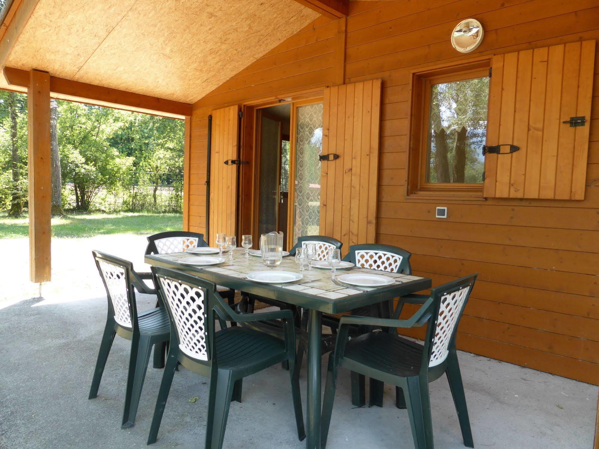 Camping L'Ecureuil - Mont-Blanc Village Domancy Екстер'єр фото