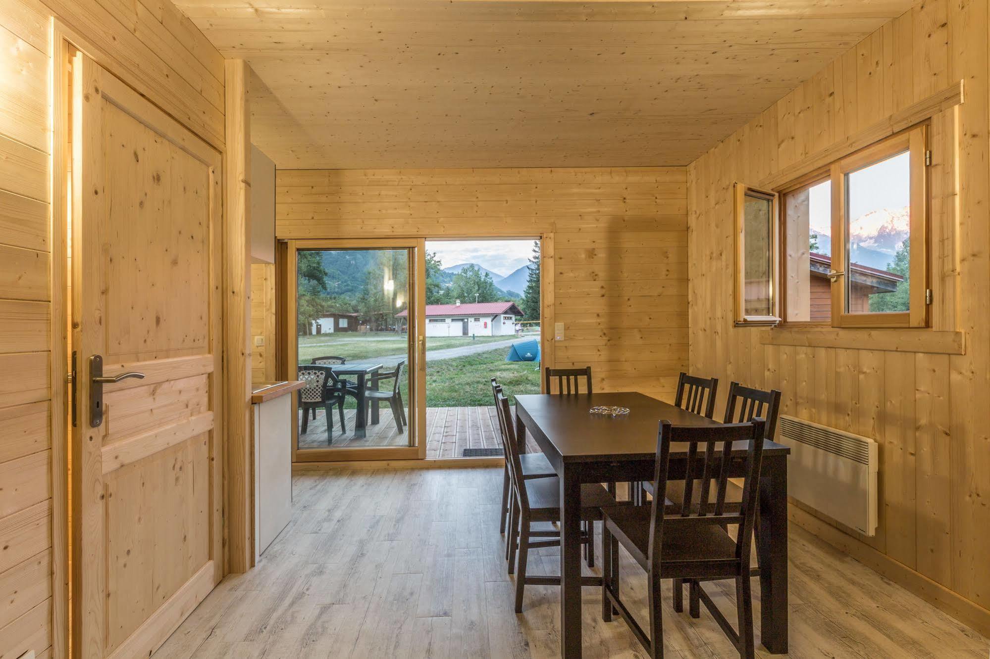Camping L'Ecureuil - Mont-Blanc Village Domancy Екстер'єр фото